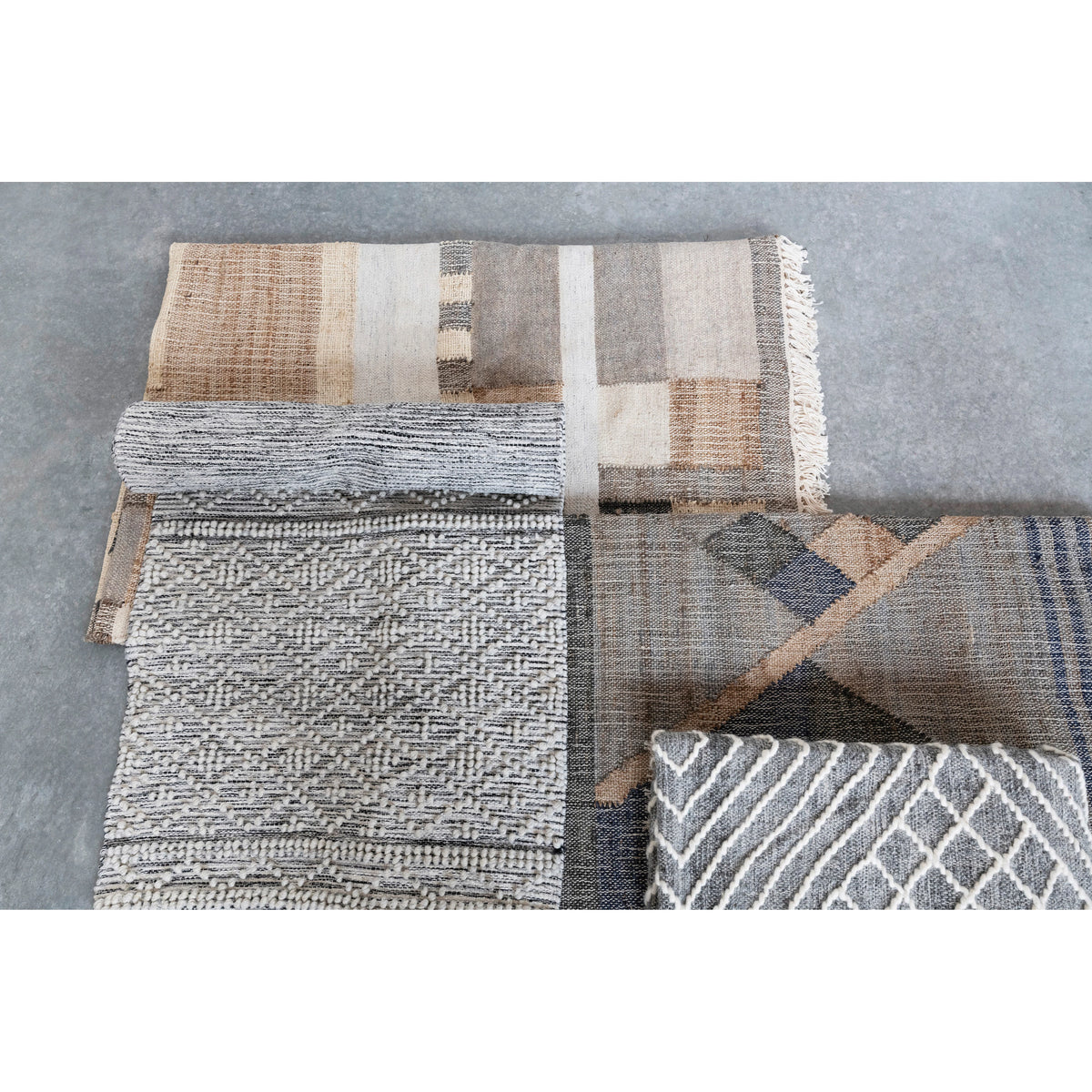 Dhurry Wool Geometric Dark Grey & Off White Rug (235 x 325