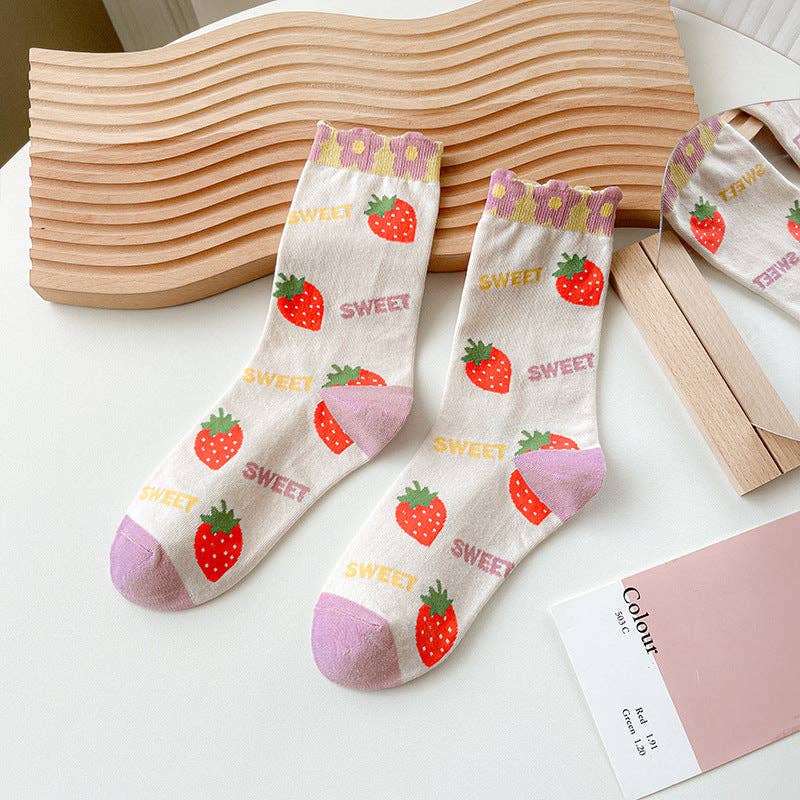 Rufia -  Strawberry Floral Pattern Women's Socks