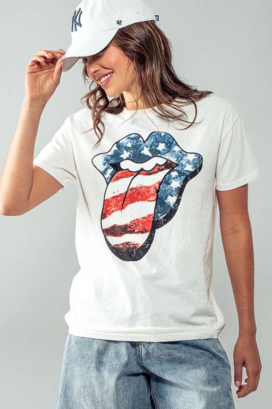 BETTY USA TONGUE GRAPHIC TEE