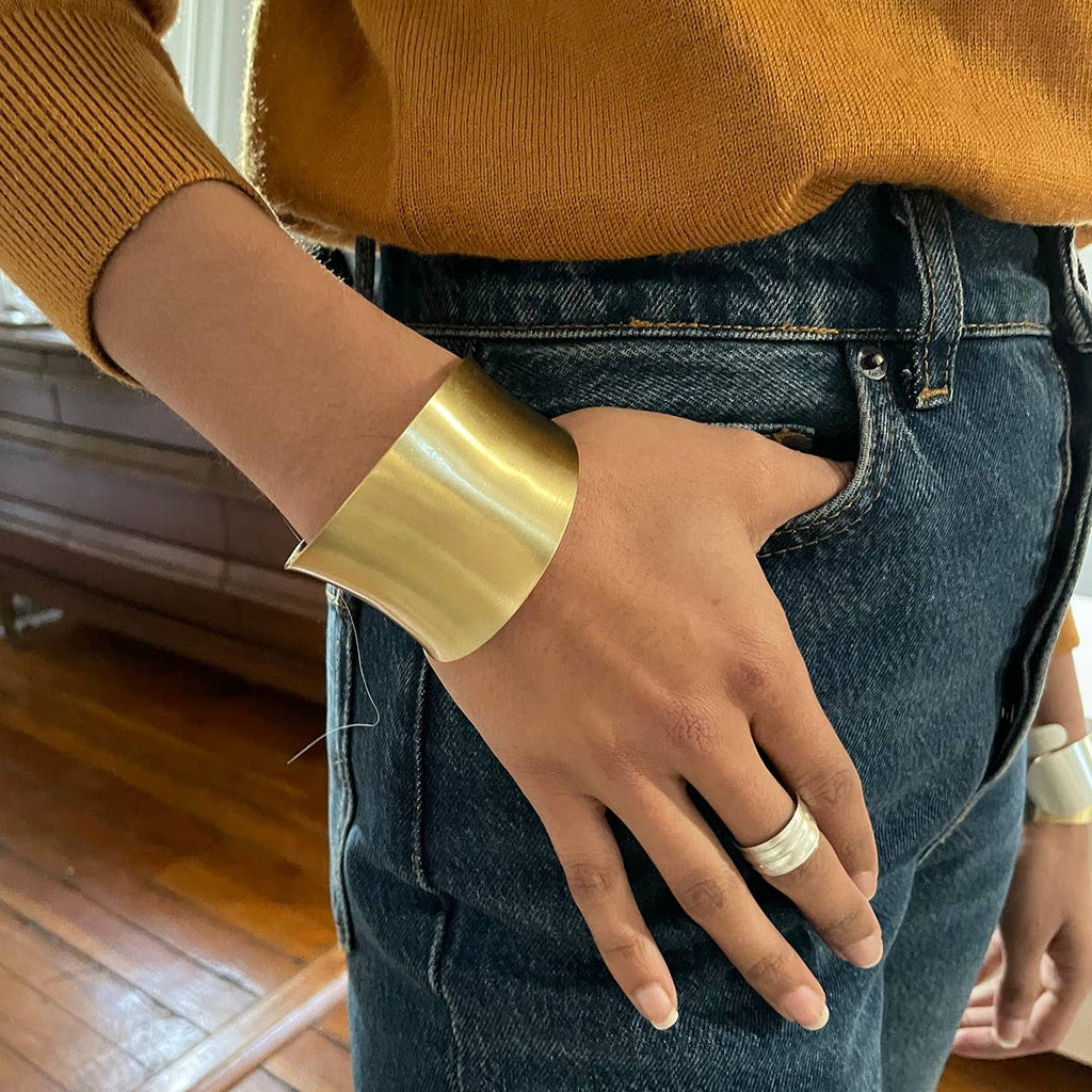 Concave Cuff - Gold Bracelet