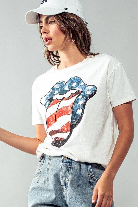 BETTY USA TONGUE GRAPHIC TEE