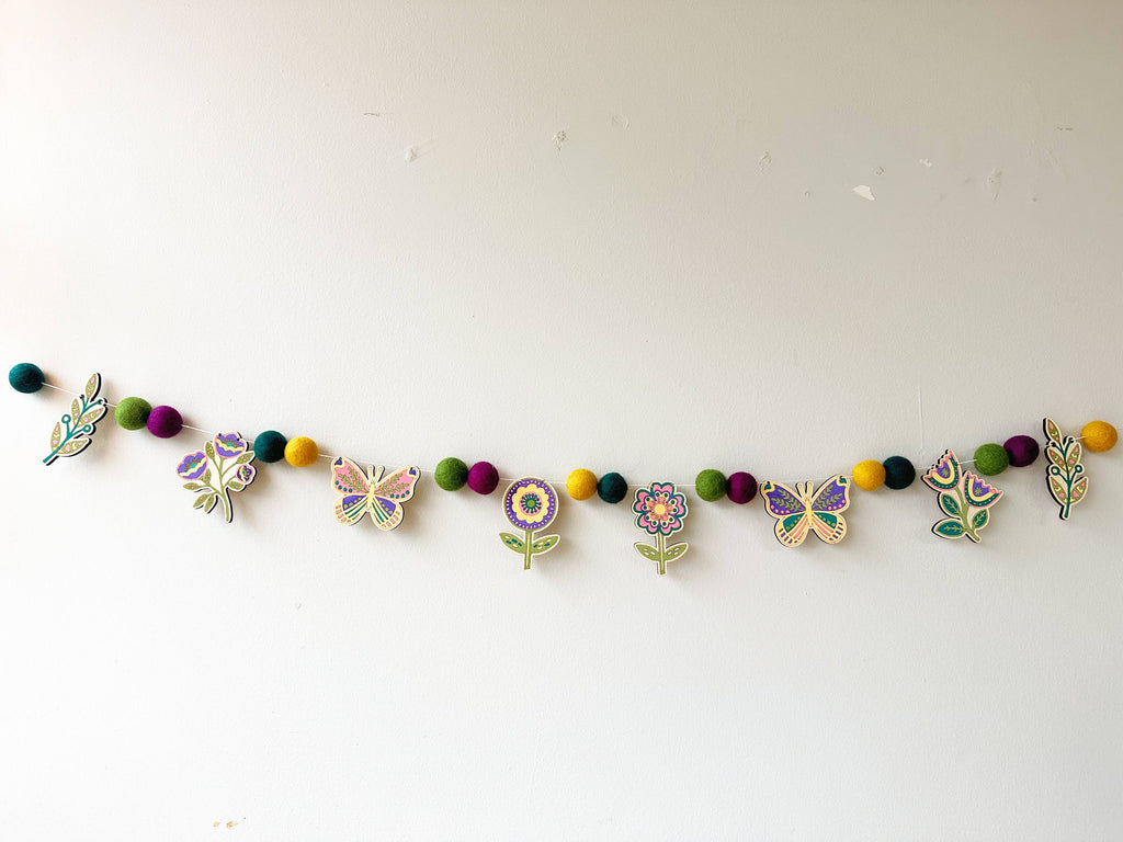 DIY Craft Kit - Folksy Flower Garland
