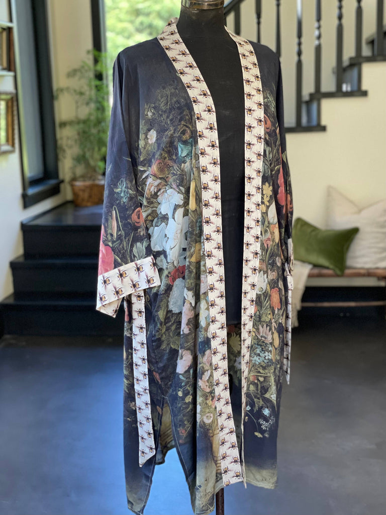 I Dream In Flowers Bamboo Duster Kimono Robe with Bees