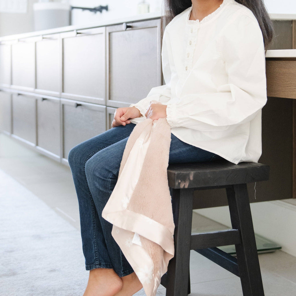 SATIN BORDER RECEIVING BLANKETS