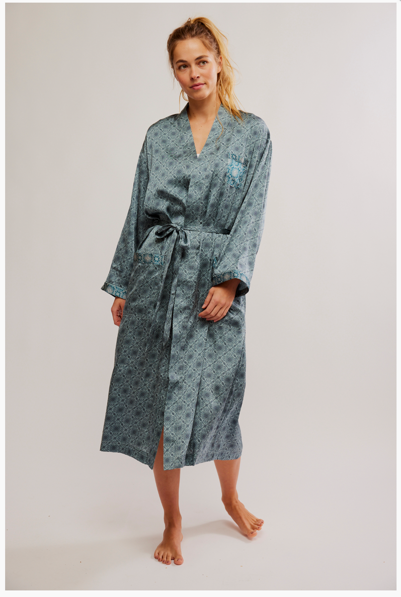 Homesense Robe OASIS HOUSE ROBE STONE COMBO – Hallstrom Home