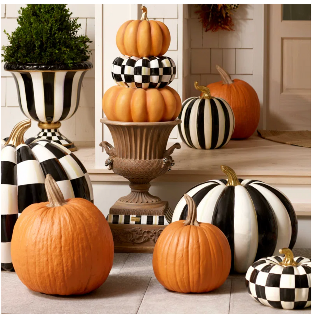 Courtly Stripe Glossy Large Pumpkin