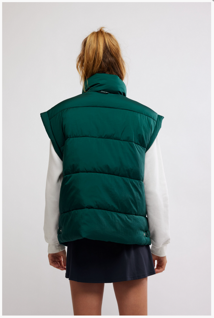 IN A BUBBLE PUFFER VEST / EVERGREEN