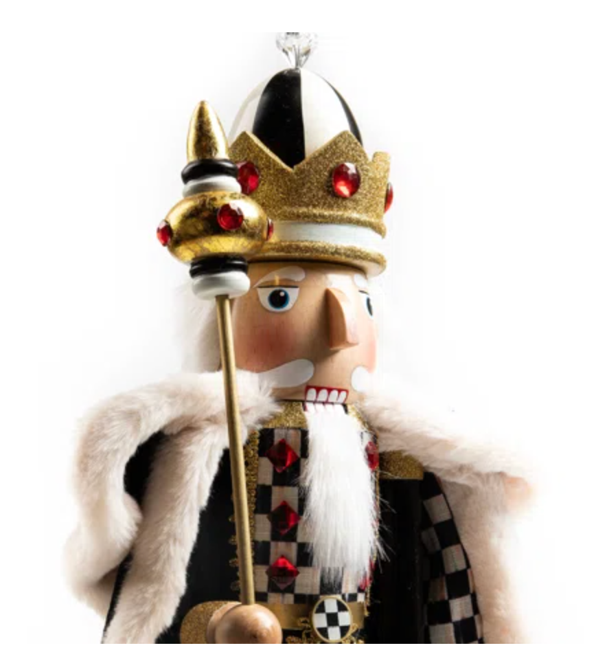 Courtly Nutcracker King