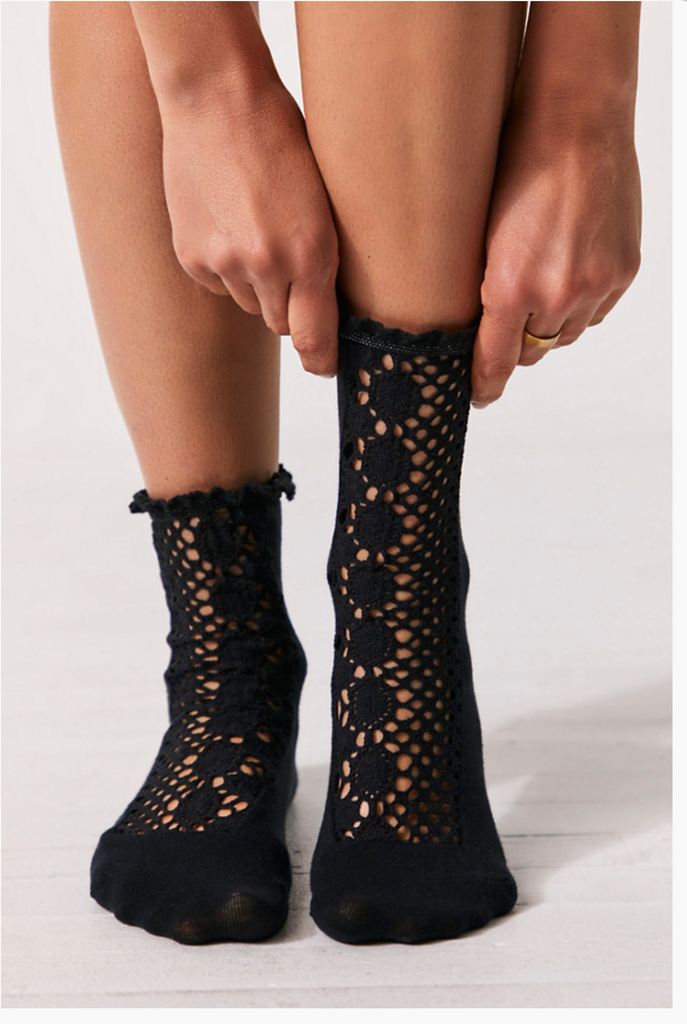 RUBIES CROCHET SOCKS / BLACK