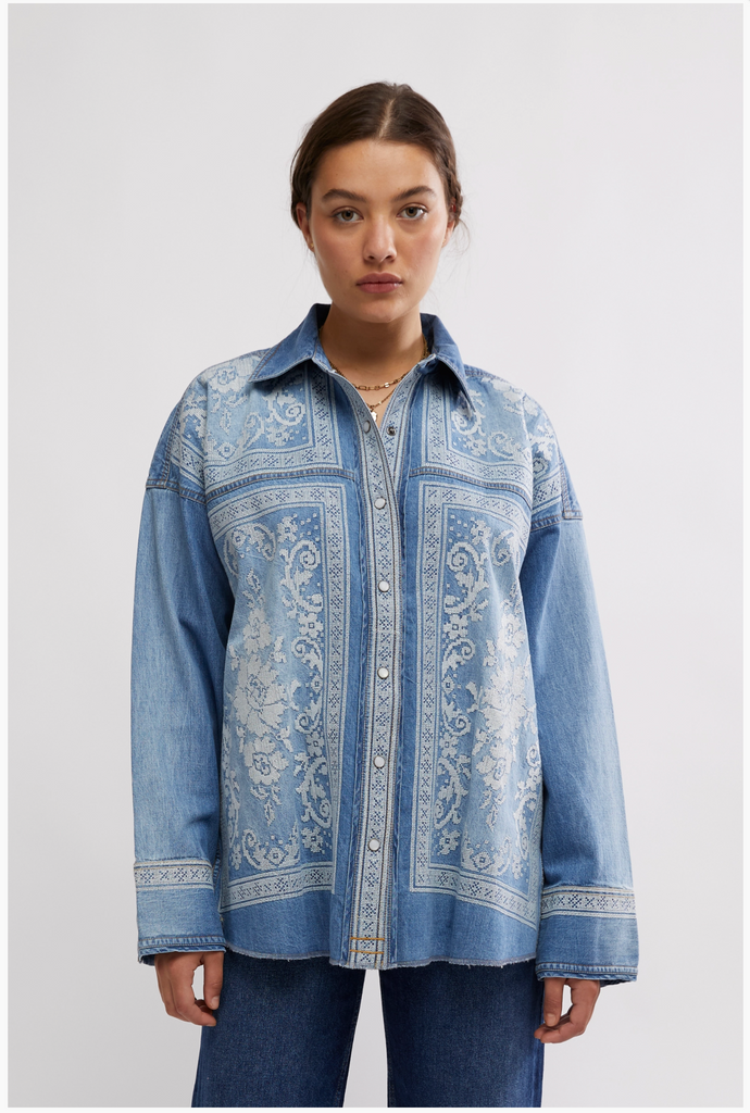 LACE EMBROIDERED DENIM SHIRT / MED RANCHER WASH