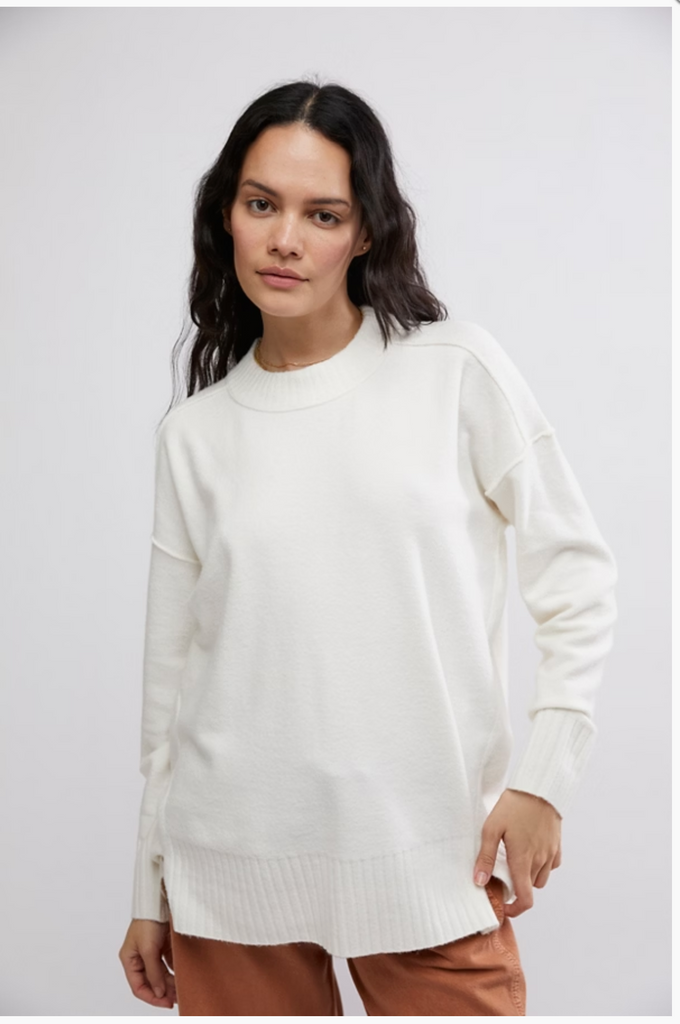 PHOEBE PULLOVER / STARK WHITE