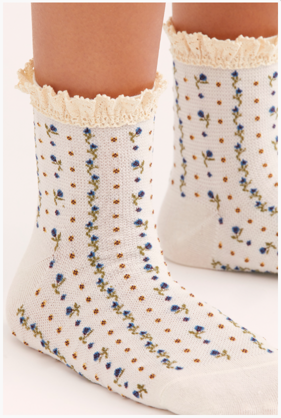 ROSEBUD WAFFLE KNIT ANKLE / IVORY