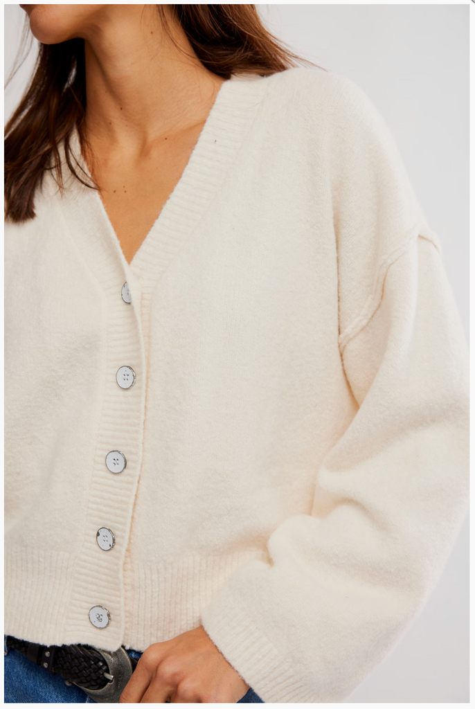 COOL OF THE NIGHT CARDI / IVORY