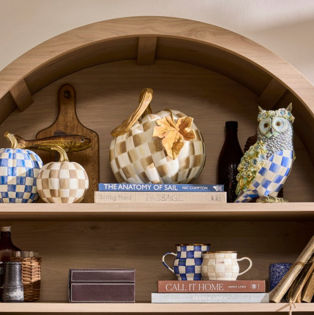 Mocha Check Twisted Stem Pumpkin