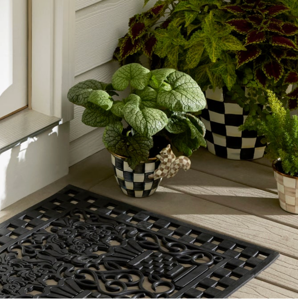 Mocha Check Squirrel Pot Climber