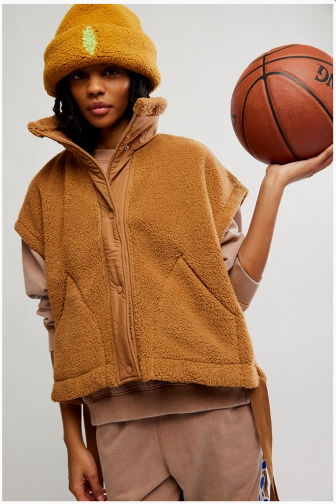 SCOUT IT OUT VEST / TWIG