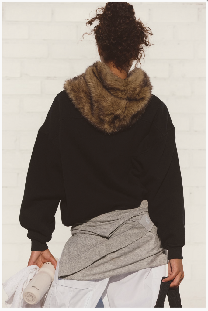 FUR REAL HOODIE / BLACK