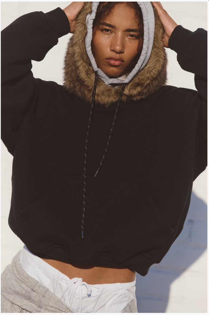 FUR REAL HOODIE / BLACK