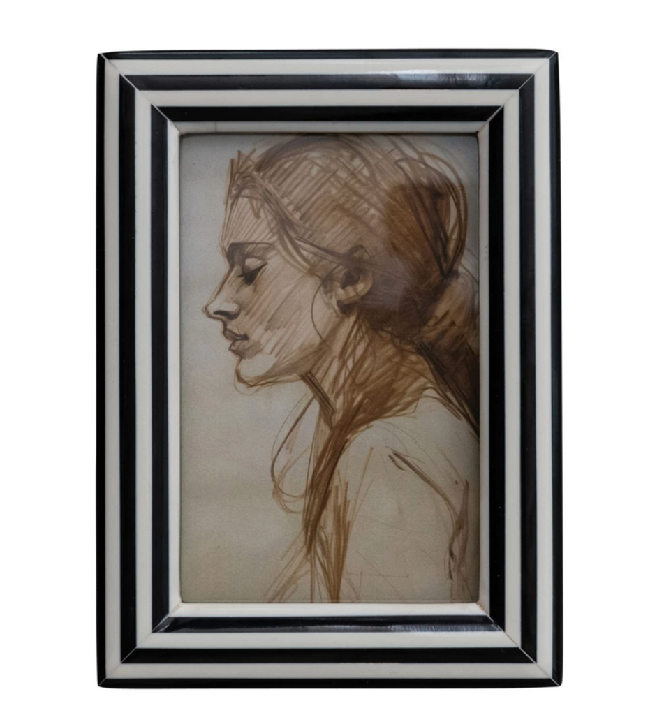 Striped Photo Frame, Black & White (Holds 4" x 6" Photo)