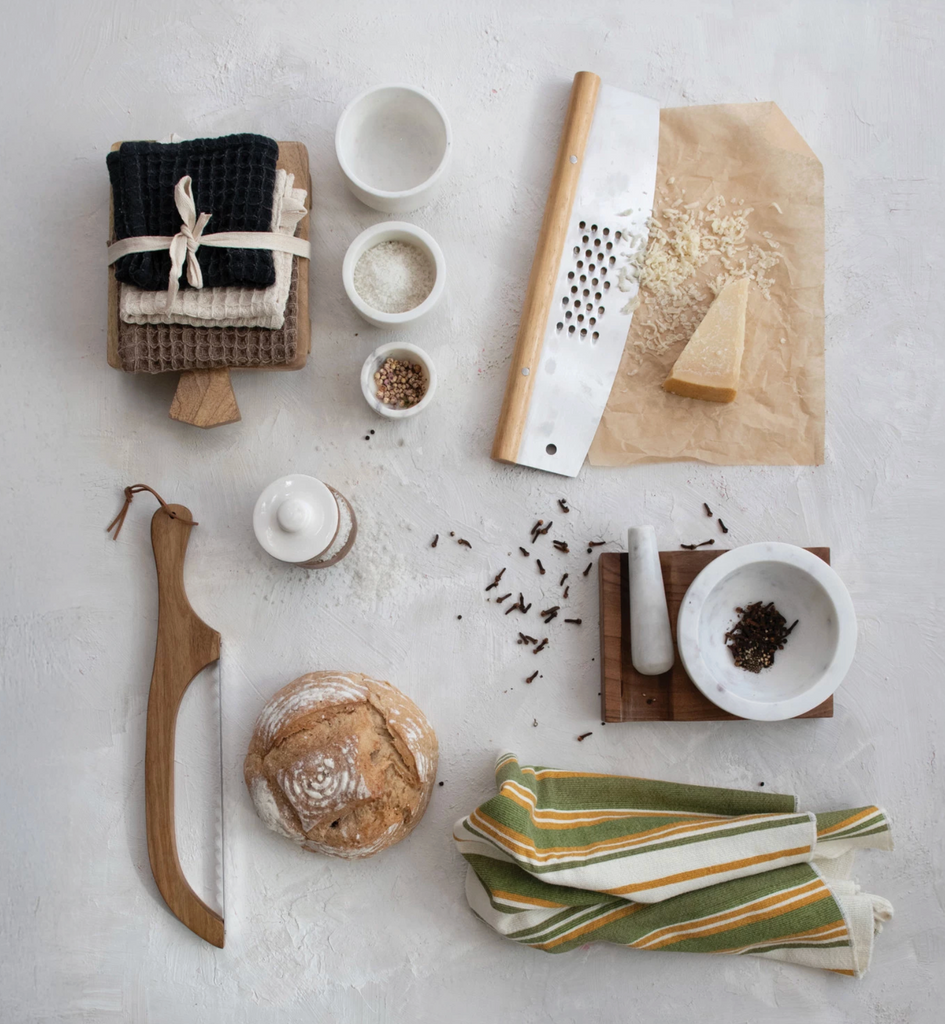 Wood Bread Bow Knife w/ Stainless Steel Blade & Faux Leather Tie, Natural