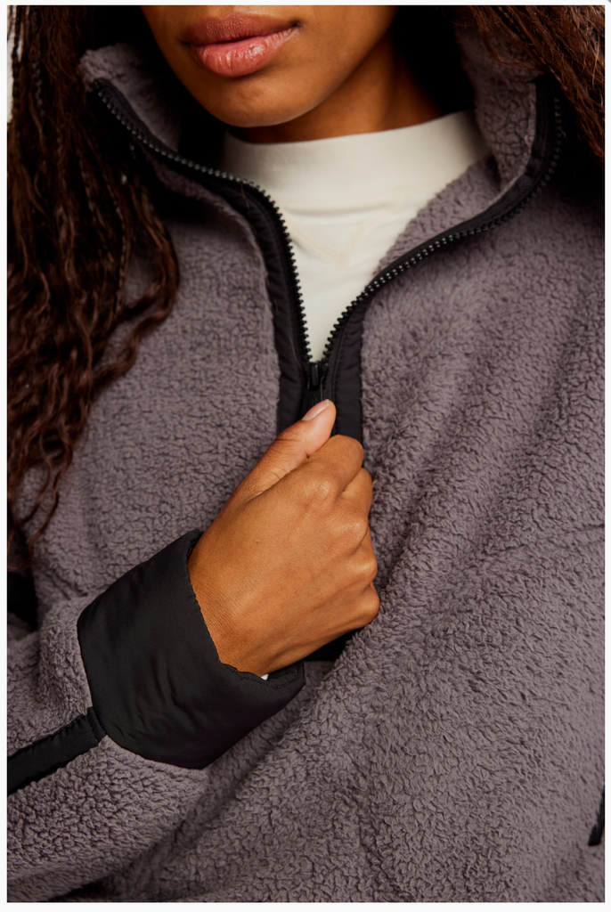 MOUNTAIN HIGH 1/2 ZIP / GUNMETAL COMBO