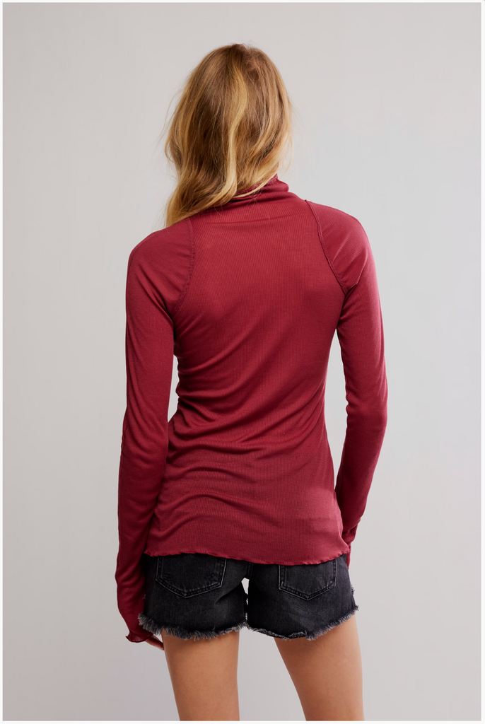 Close to Home Layering / MISS CRIMSON