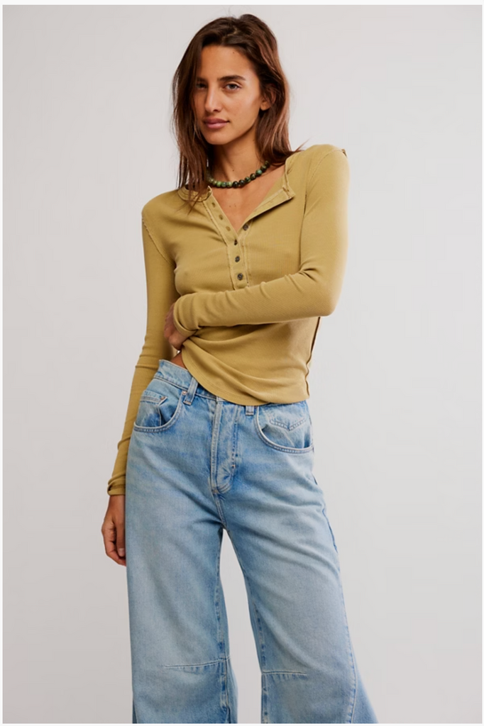 JAMIE HENLEY / DRIED TOBACCO