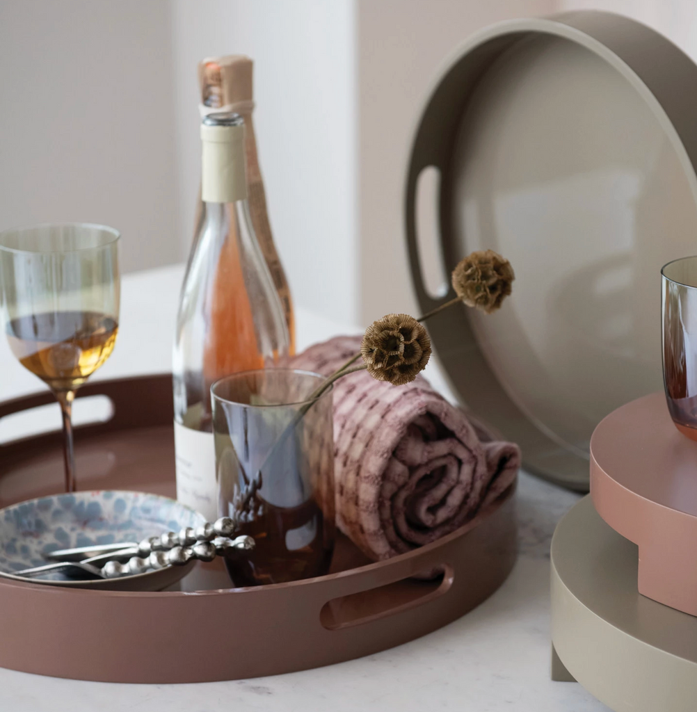 12 oz. Stemmed Wine Glass, Iridescent Finish, Amber Color & Green