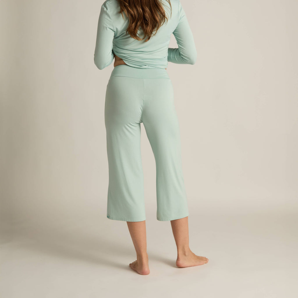 Faceplant Bamboo™ Wide-Leg Capri