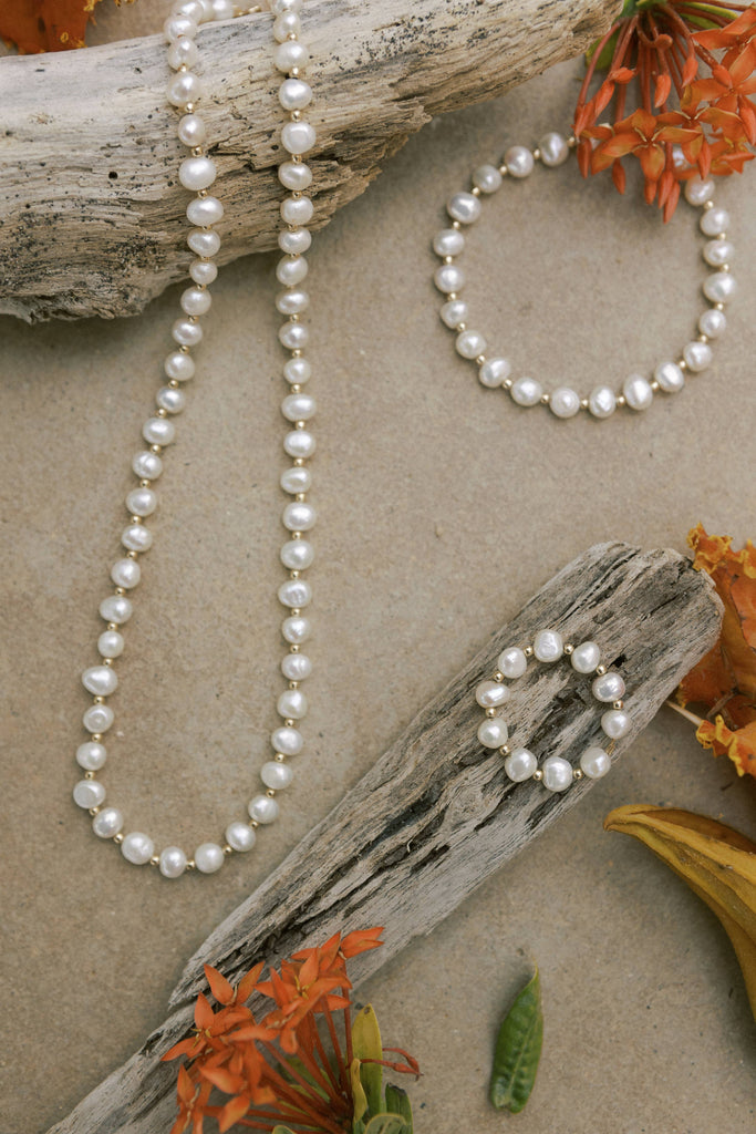 Ada Pearl Necklace
