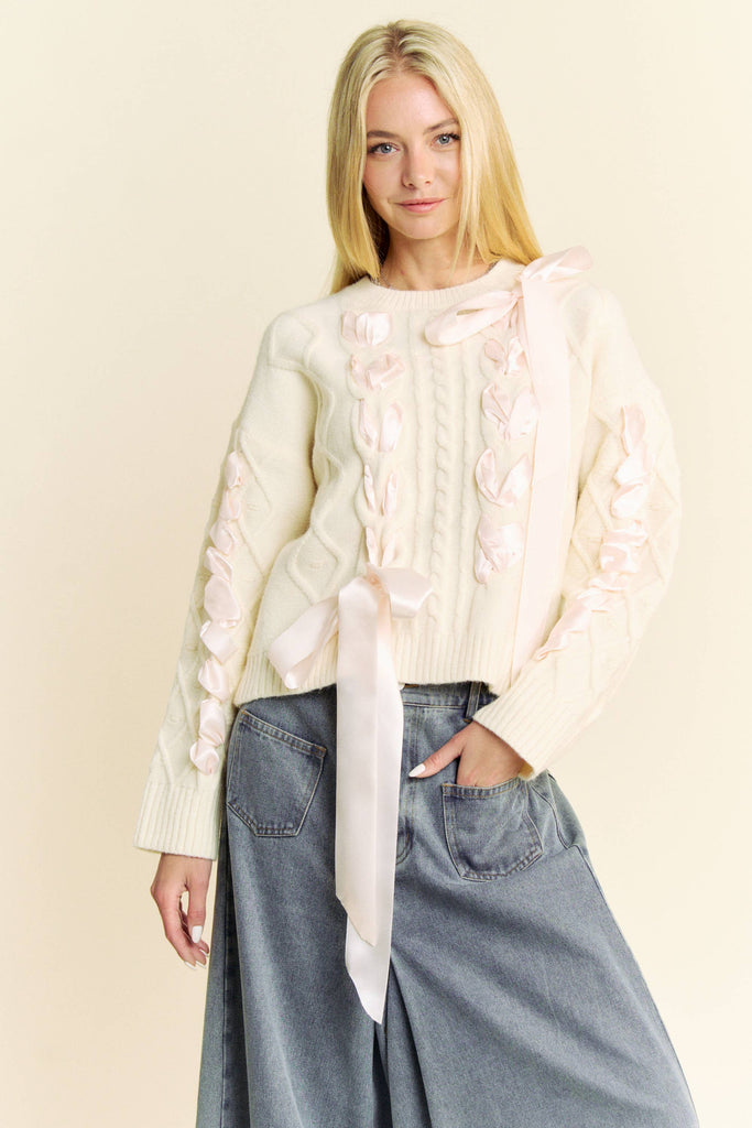 CHUNKY CABLE RIBBON TAPE LACE UP PULLOVER SWEATER