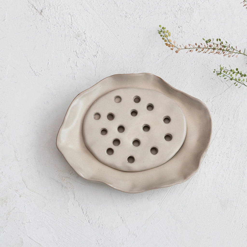 Stoneware Soap Dish w/ Removable Tray, Reactive Glaze, Beige (Each One Will Vary)