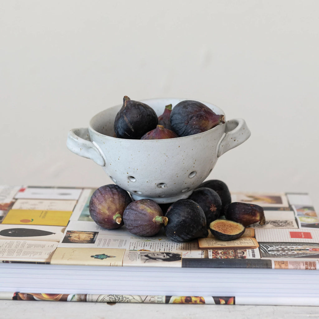 Stoneware Berry Bowl, Reactive Glaze, White (Each One Will Vary)