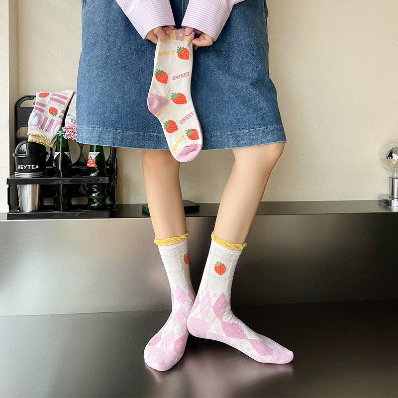 Rufia -  Strawberry Floral Pattern Women's Socks