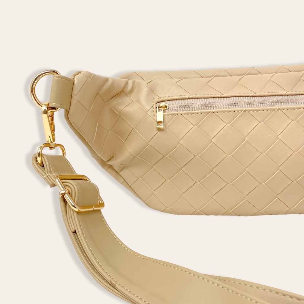 Trendy Luxe Belt Bag - Woven Oat