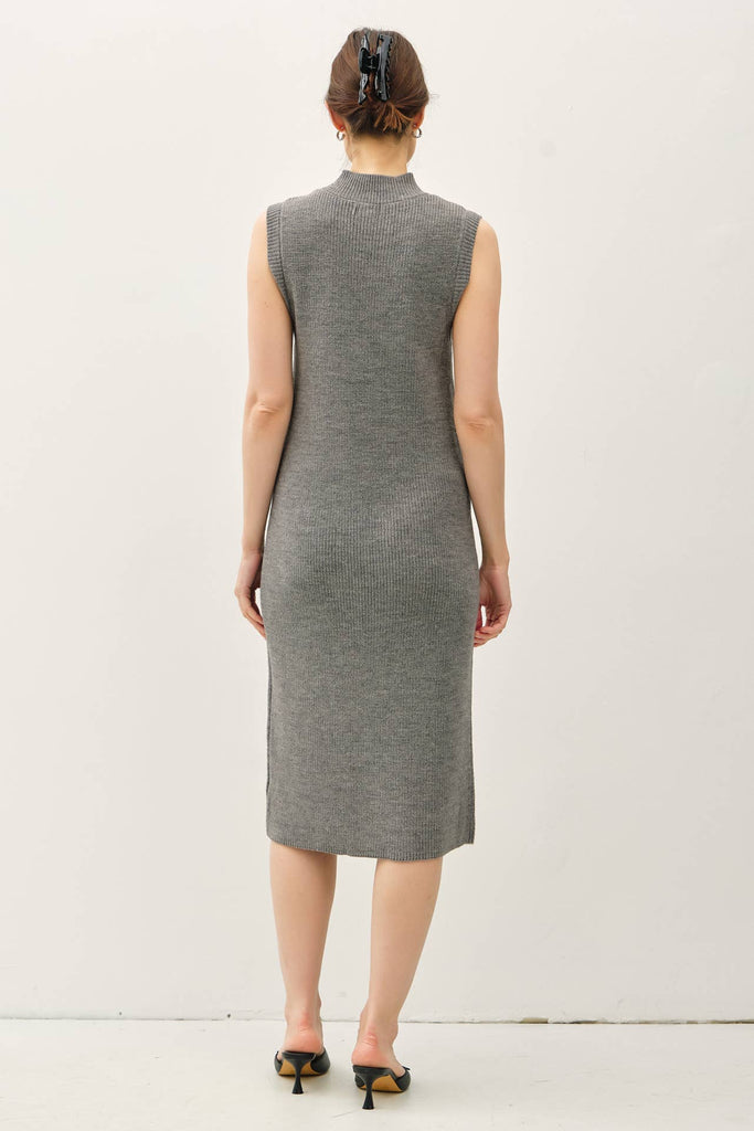 SLEEVELESS MOCK NECK SWEATER DRESS