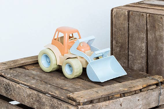 Dantoy BIO Tractor Sustainable Bioplastic Playset