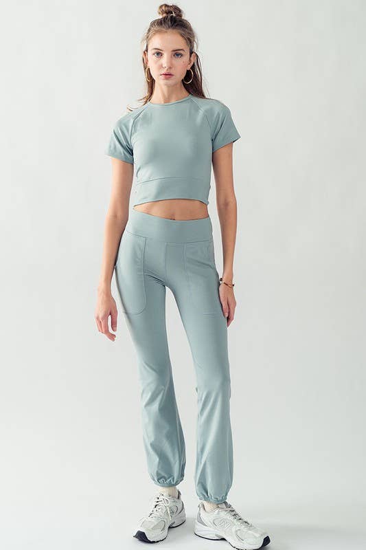 SHORT SLEEVE CROP FITTED TOP: SMOKE BLUE