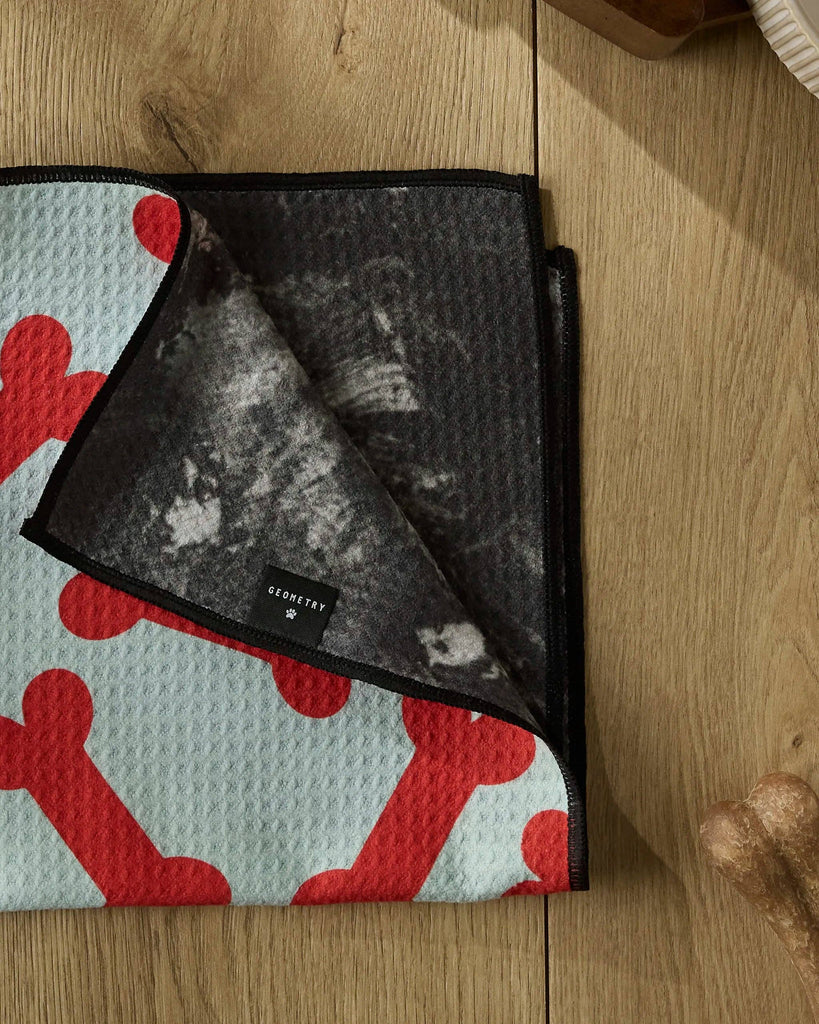 Yuletide Pup Paw Towel