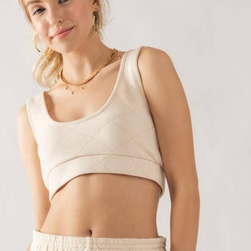 DIAMOND QUILTED BRUSHED KNIT CROP TANK TOP