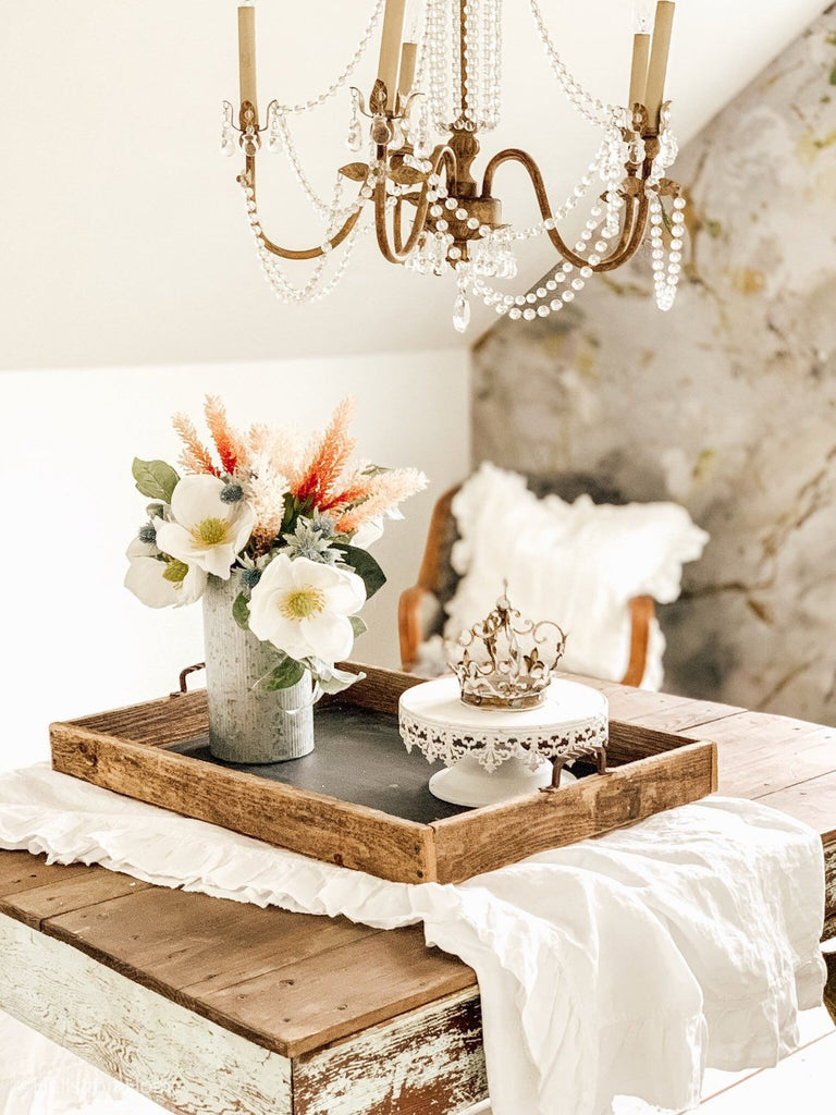 White Frayed Ruffle Table Cloth